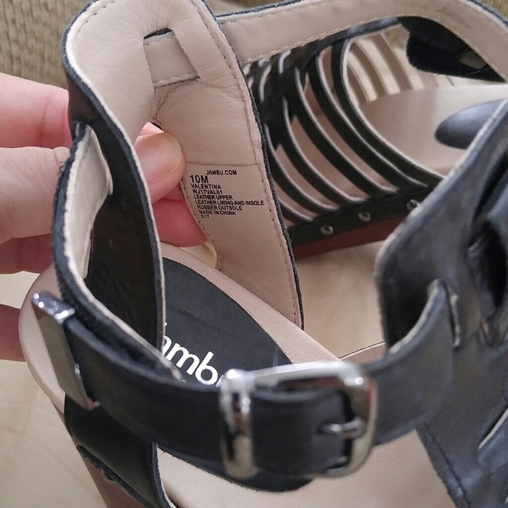 🌺NWOT-Jambu🌺 - Picture 5 of 8